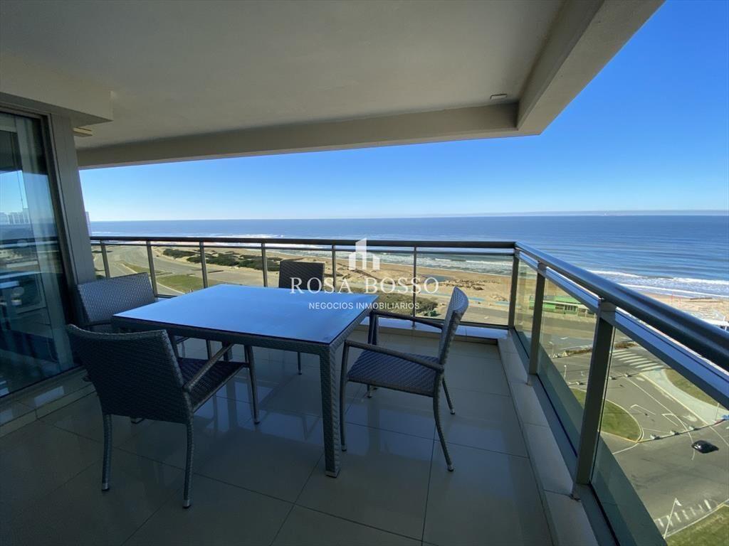 Apartamento Venta alquiler 3 dormitorios Brava