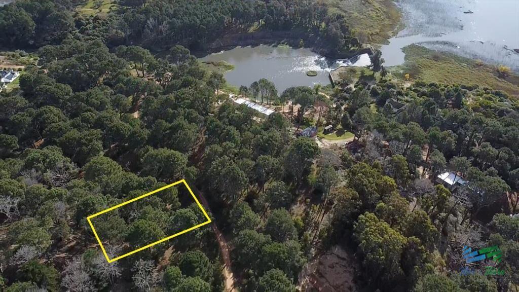 1542 M2 de terreno excelente entorno y de fácil