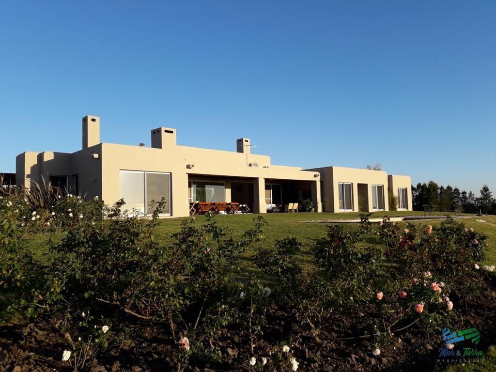 Muy lindo campo en Jose Ignacio con importante y