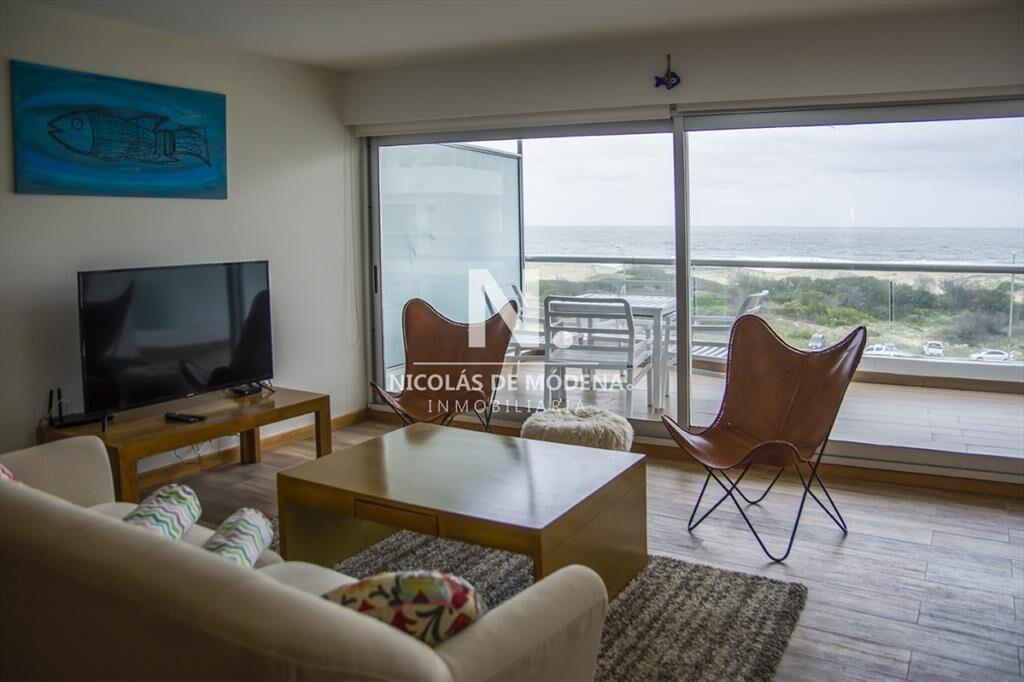 Duplex frente al mar a la venta Playa Brava