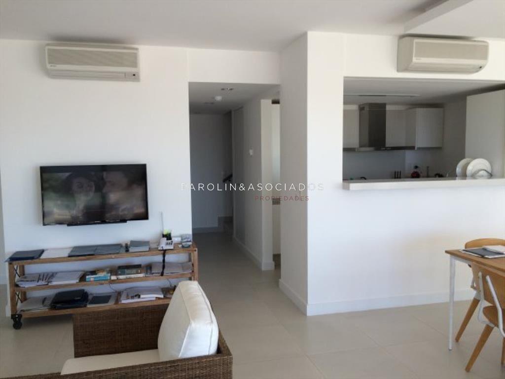 Apartamento dulplex en venta y alquiler en zona