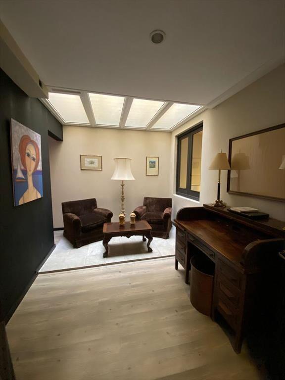 Sarandi y Bartolome Mitre, 170 m2, reciclada, lujosa, pront