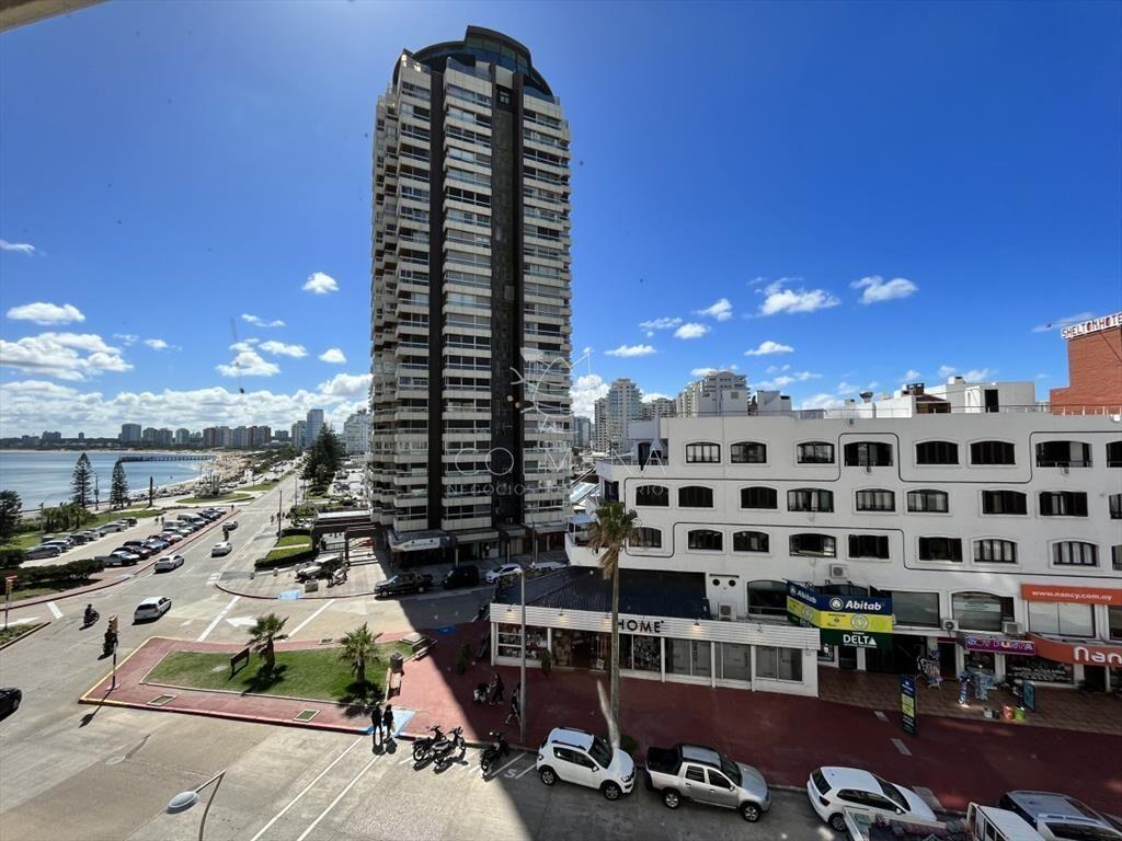 Apartamento en venta Torre Gattas 4o piso vista