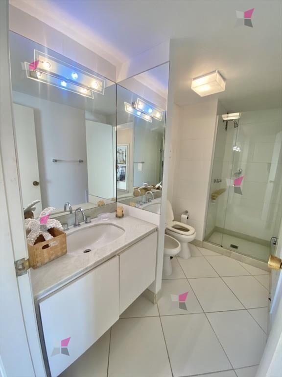 VENTA APARTAMENTO 3 DORMITORIOS PENINSULA PUNTA