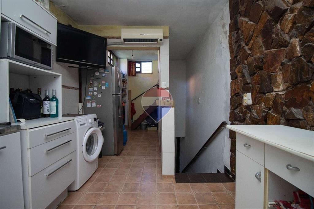 Venta casa - 2 Dormitorios - La Figurita