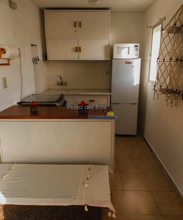 Apartamento en Alquiler de 1 dormitorio en la ,