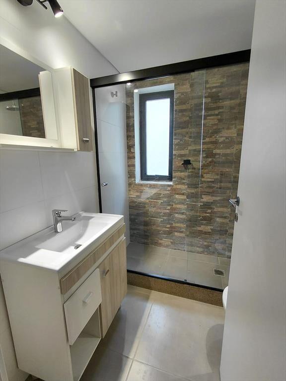 Alquiler duplex 1 dorm, azotea, parrillero, Cordón