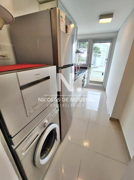 Apartamento en alquiler temporario Brava 2