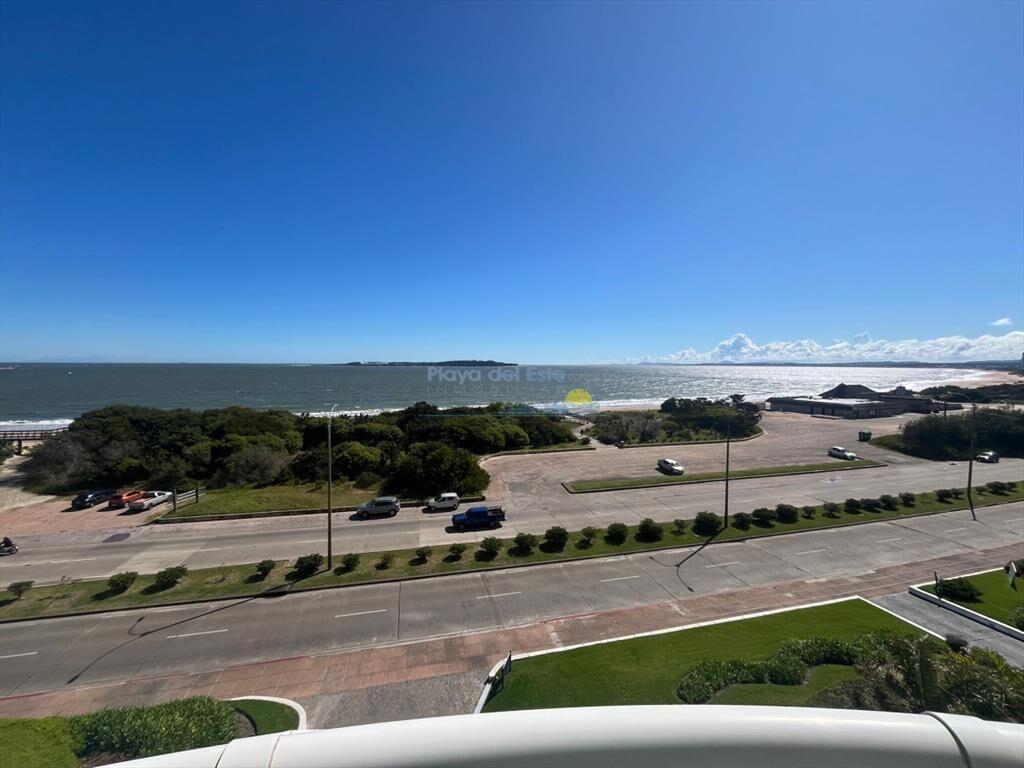 Apartamento en Venta en Torre Millenium , Punta ,