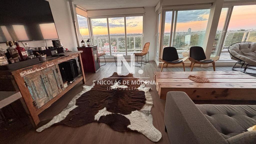Vende apartamento 4 dormitorios, comodo e en del