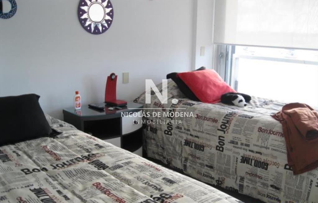 Vende apartamento con vista al mar en Peninsula,