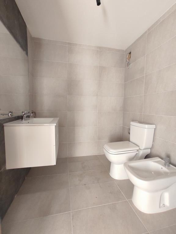 ALQUILERES APARTAMENTO TRES DORMITORIOS  DOS BAÑOS Y GARAJE
