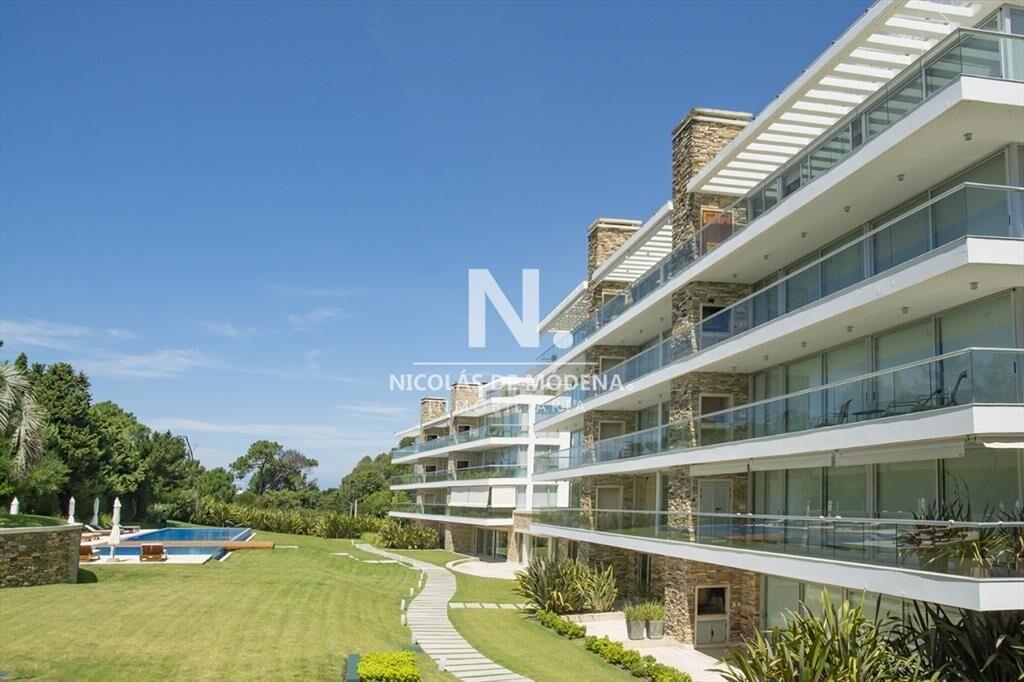 Espectacular departamento de 3 dormitorios en venta, Playa