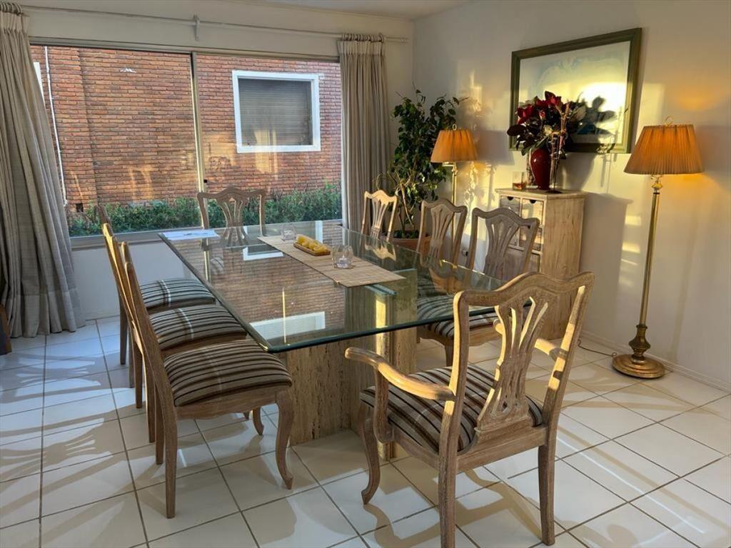 Apartamento  en Mansa.  Frente al mar. Punta del Este