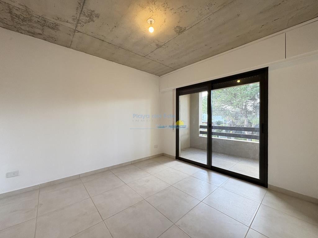 Moderna casa de 3 dormitorios en Pinares