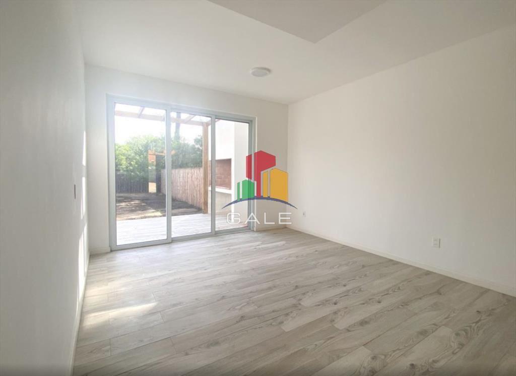 Casa en venta - Parque Burnett a estrenar