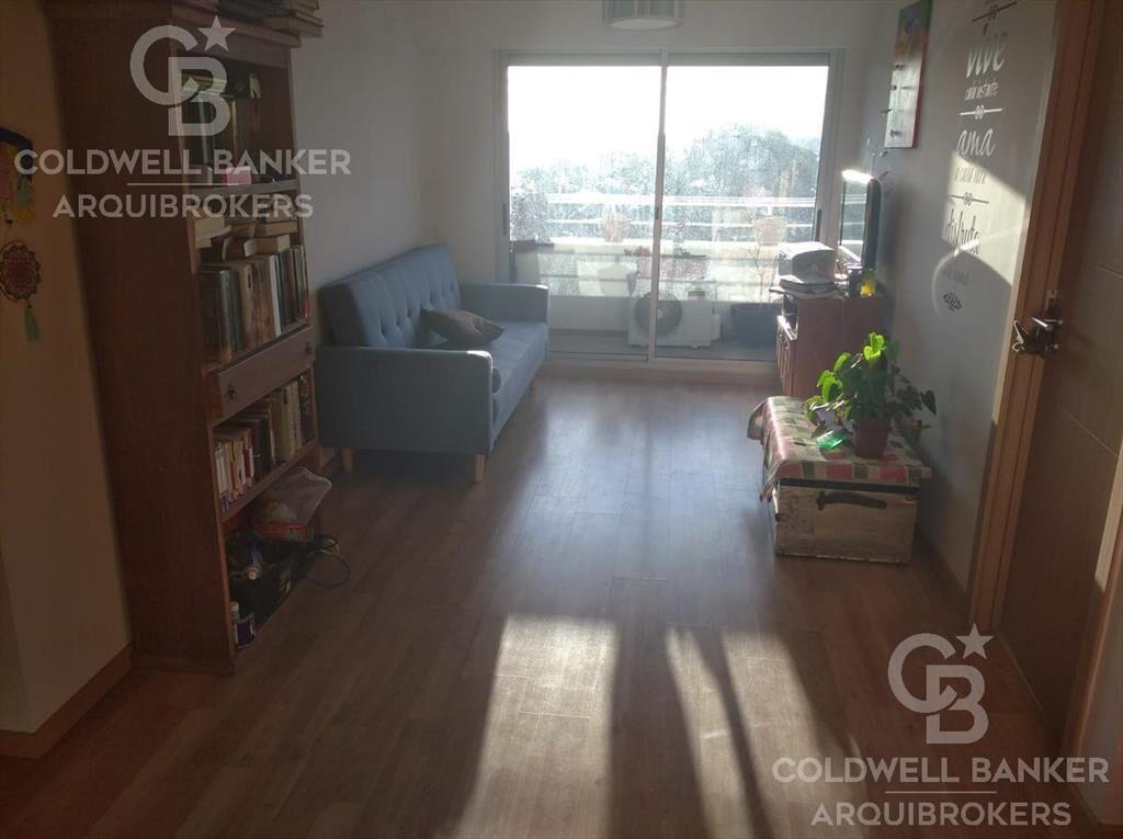 Apartamento de 2 dormitorios en venta con renta en La Blanq