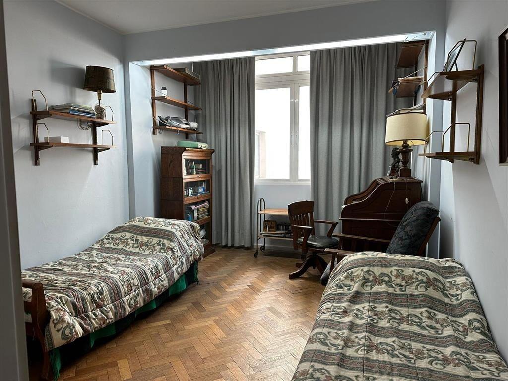 Venta apartamento 3 dormitorios con garaje y vista al mar e