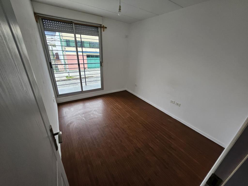 Alquiler de apartamento en La Blanqueada: 2 dormitorios