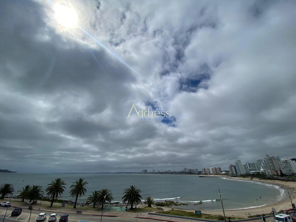 Vende apartamento con vista al mar de 3 Punta del