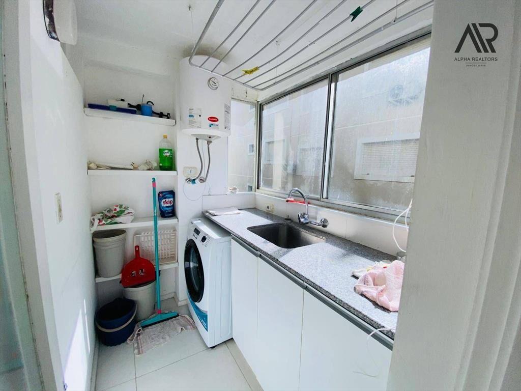 Apartamento en venta c/ cochera en Península