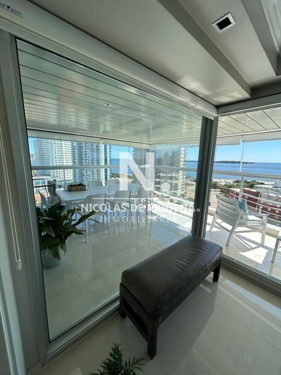 Vende apartamento con excelentes amenites de 3