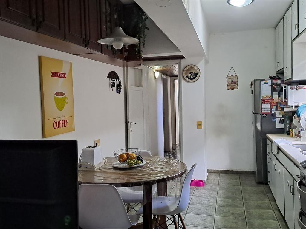 venta casa Malvín  2 dormitorios fondo,estar