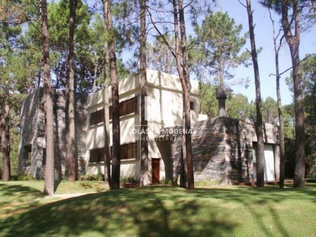 Casa en venta Solanas Country 4 dormitorios