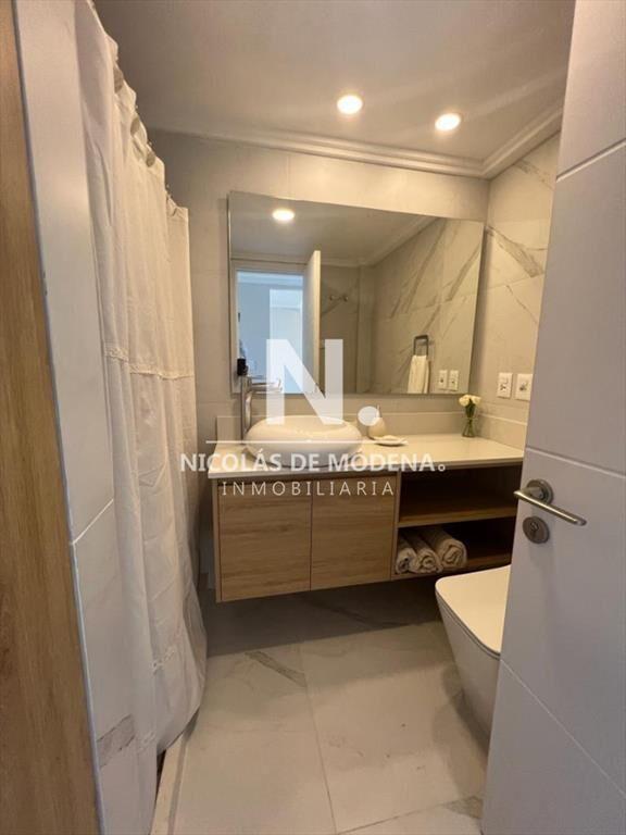 Departamento en alquiler en Edificio Cruceros , ,