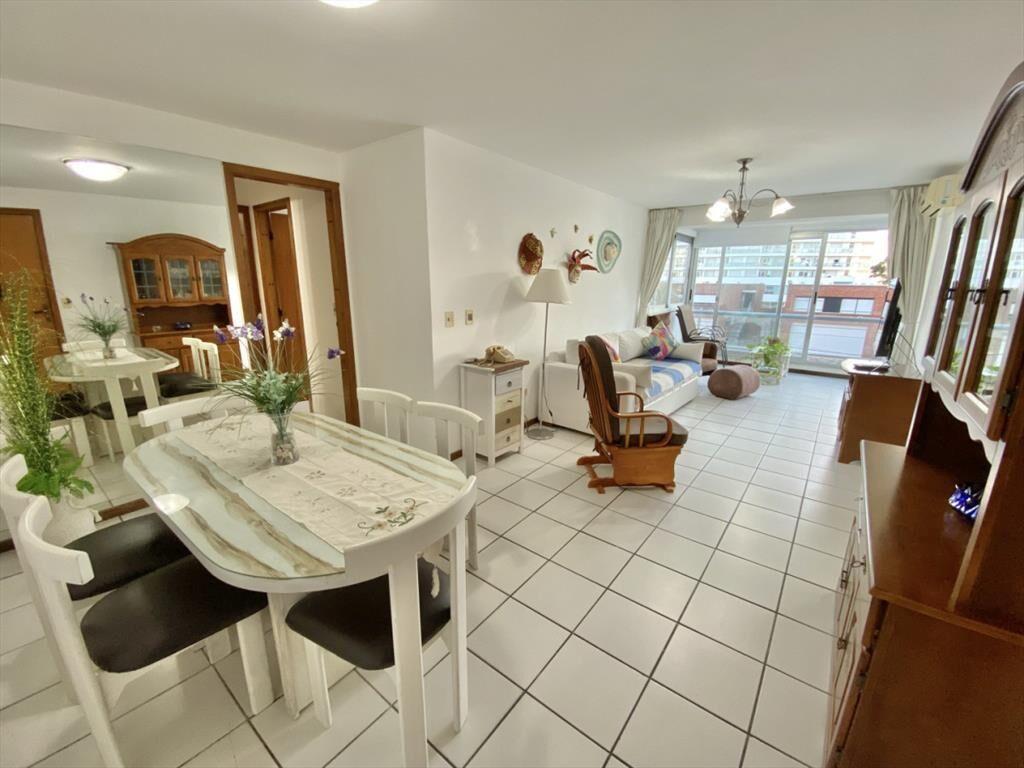 VENTA DE APARTAMENTO 2 DORMITORIOS EN CAP BRETON