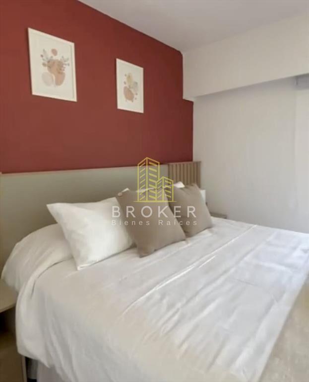 Venta apartamento 1 dormitorio y medio punta del
