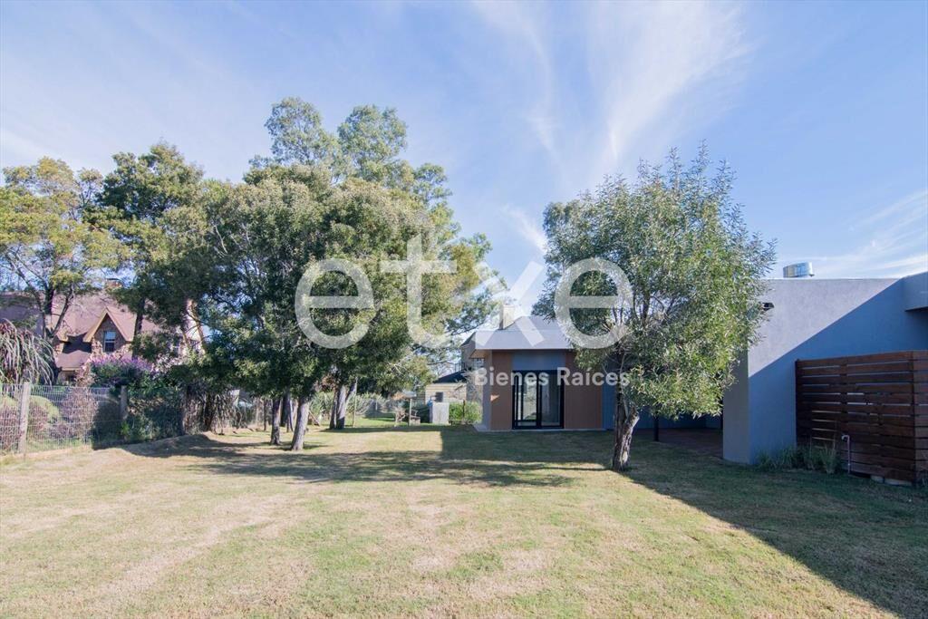 Casa Venta Cumbres de Carrasco Barrio Privado...