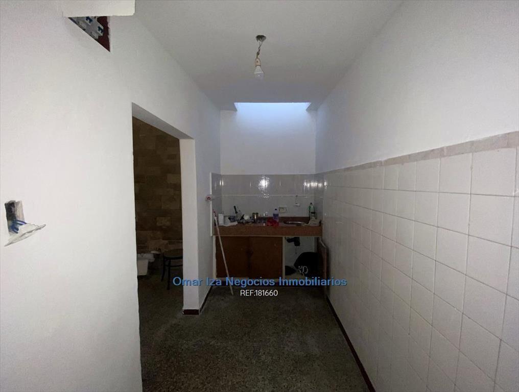 Venta casa prox Mercado Modelo 3 dormitorios con apto