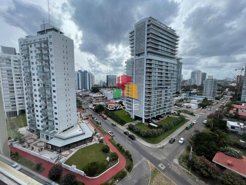 Departamento en venta en Brava - Punta del Este 1