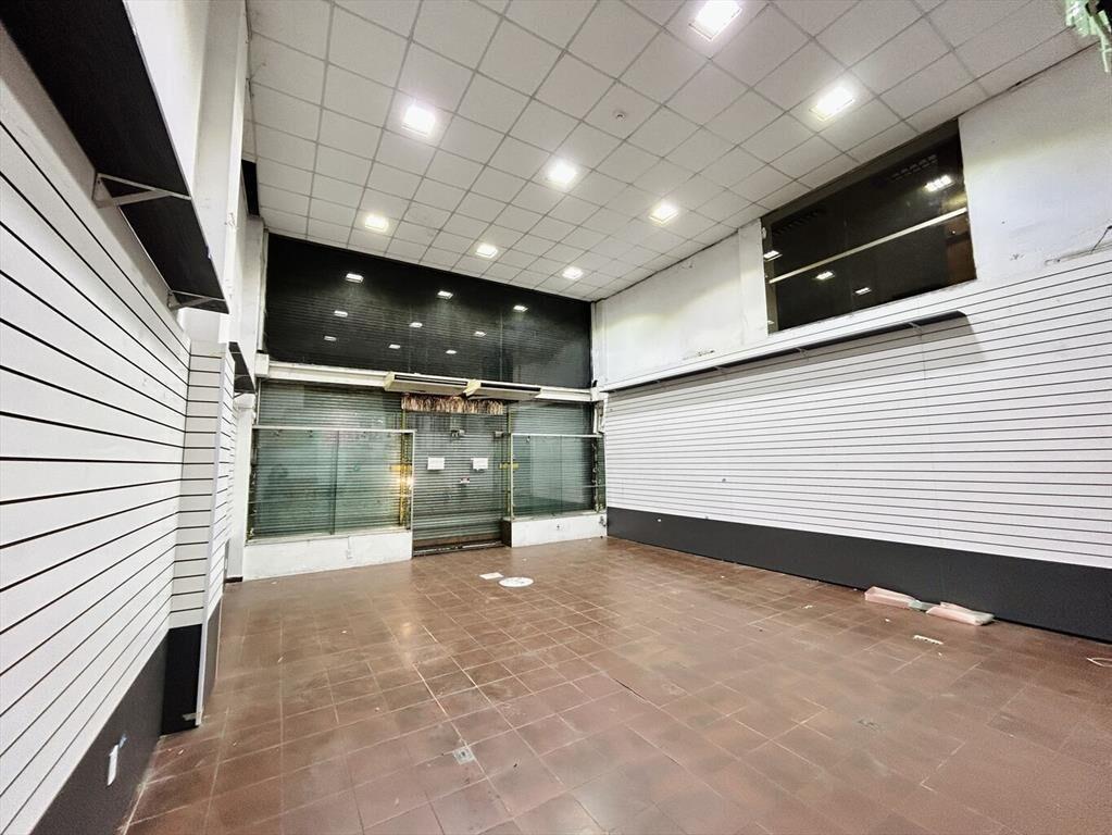 Alquiler local comercial zona mayorista Arenal Grande