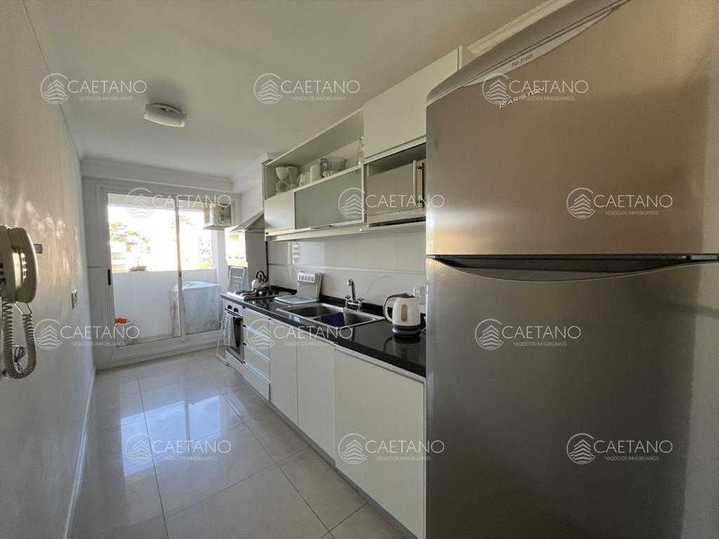 Apartamento en Alquiler a una cuadra del mar en