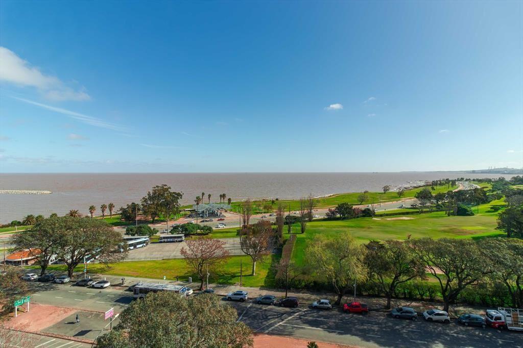 Venta 2 Dorm Golf Towers Vista al Mar y Garaje