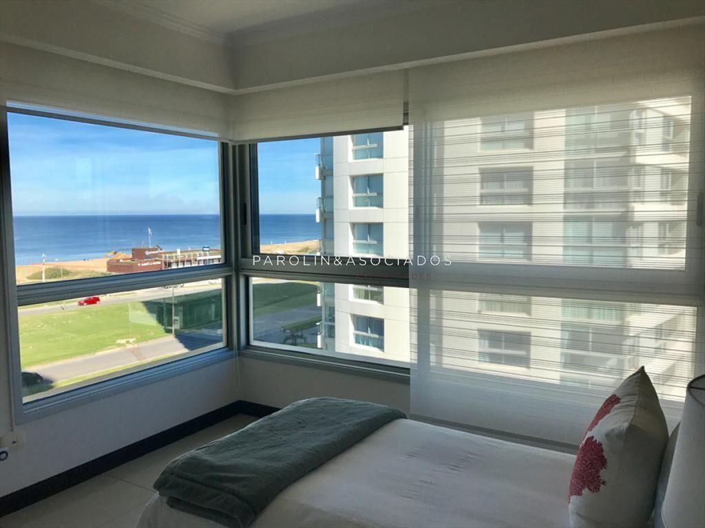 Apartamento en venta de 3 dormitorios en Torre