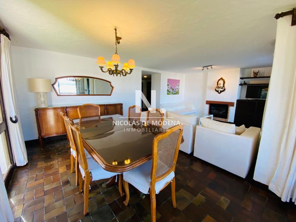 Apartamento en venta de 3 dormitorios en Punta