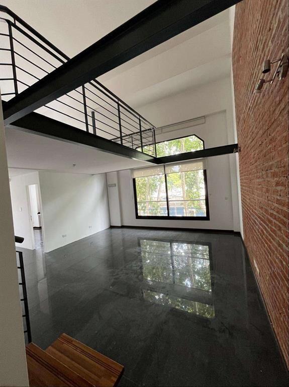 LOFT MUY AMPLIO EN DIAMANTIS