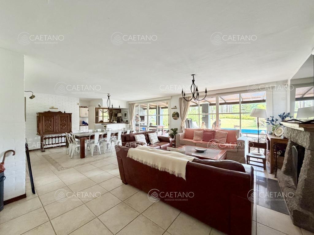 Alquiler. Casa 6 dormitorios. Punta del Este