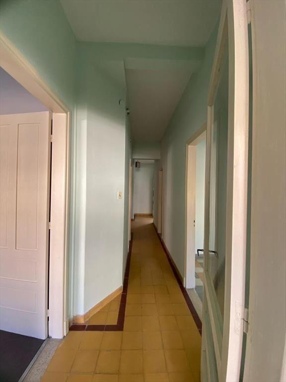 VENTA CASA PH 3 DORMITORIOS, AMPLIO TERRENO PARA EDIFICAR.