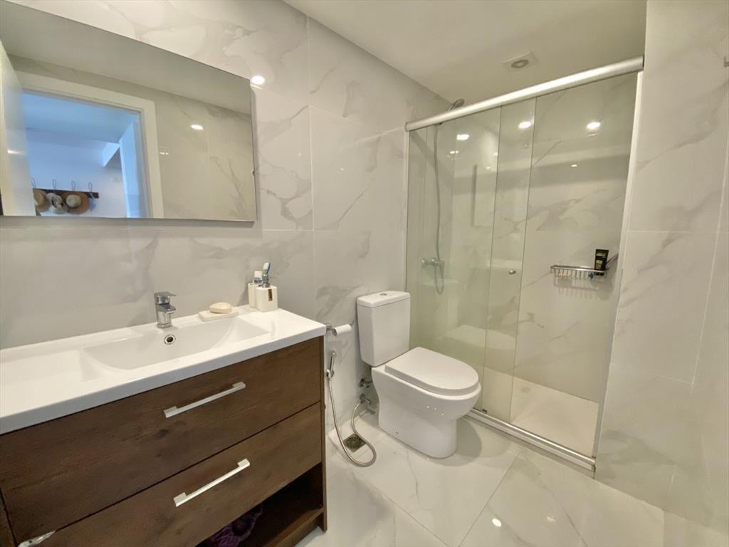 VENTA DE APARTAMENTO DE 1 DORMITORIO 1 BAÑO EN EDIFICIO LA