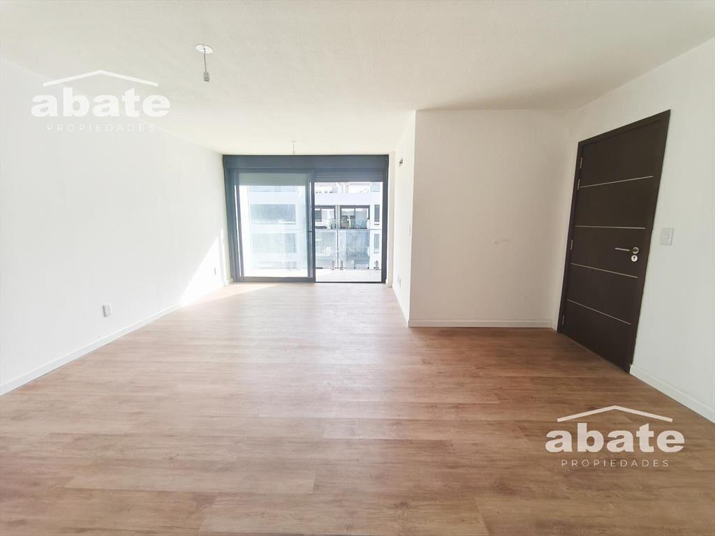 ¡Unidad única! Monoambiente tipo Loft con solárium y parril