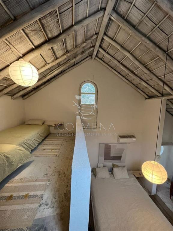 Amplia casa a la venta en Punta del Este de 6 en