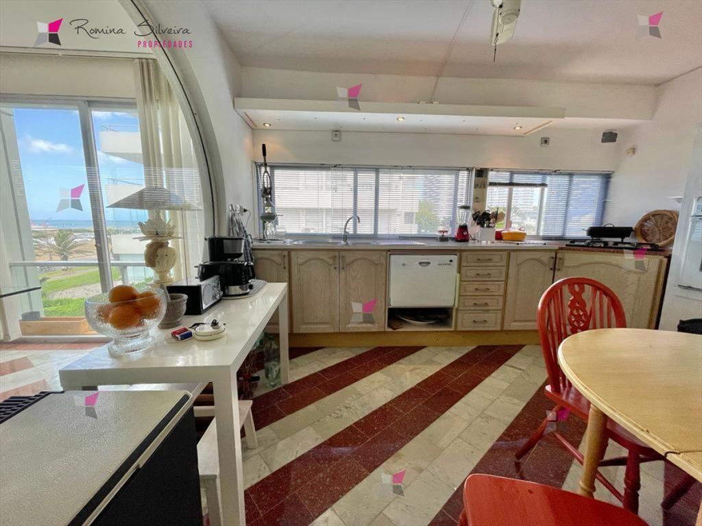 VENTA DE APARTAMENTO DE 2 DORMITORIOS EN BRAVA AL