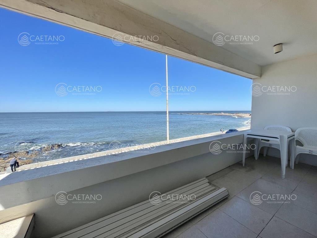 Apartamento en primera línea, Playa Brava, Punta
