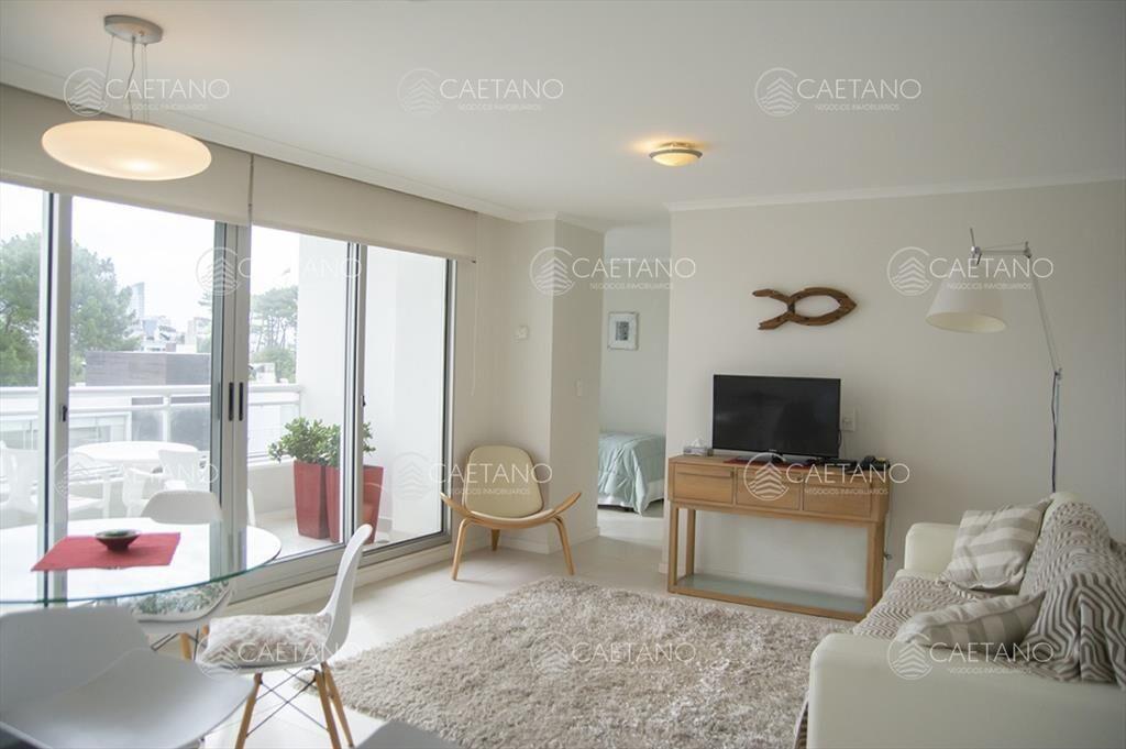 Departamento de 1 dormitorio y medio en venta en