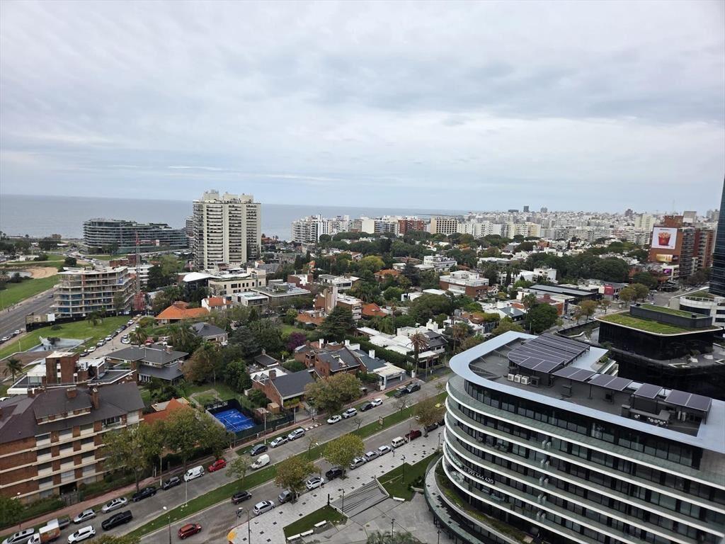 Puerto del Buceo, pent house duplex con vista al mar ,terra