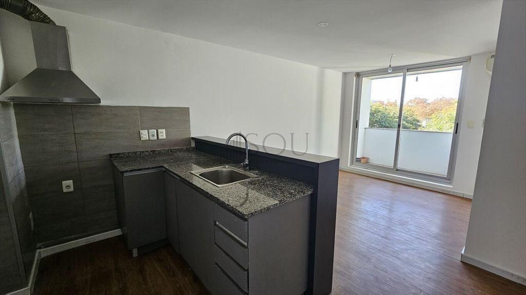 Alquiler apartamento 2 dormitorios y garage Cordón